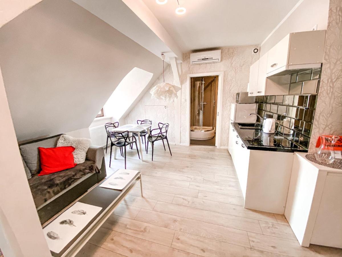 Hostel Freedom Stary Toruń Екстериор снимка