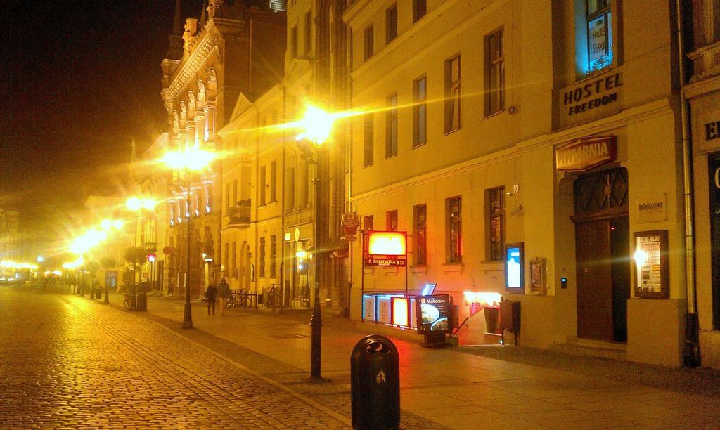Hostel Freedom Stary Toruń Екстериор снимка