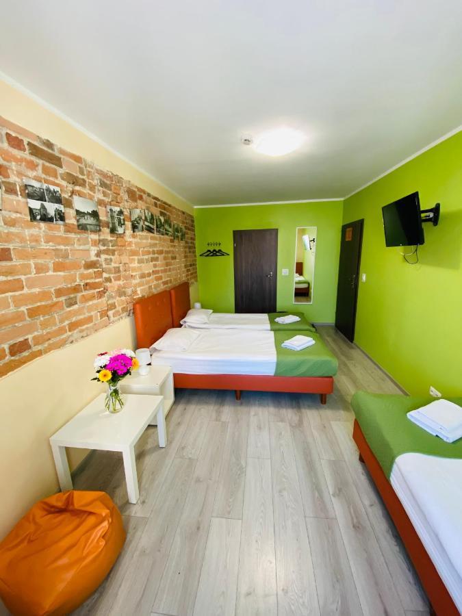 Hostel Freedom Stary Toruń Екстериор снимка