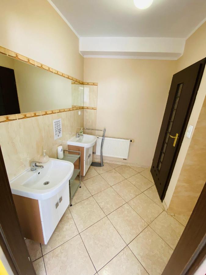 Hostel Freedom Stary Toruń Екстериор снимка