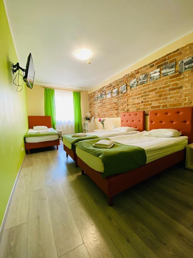Hostel Freedom Stary Toruń Екстериор снимка