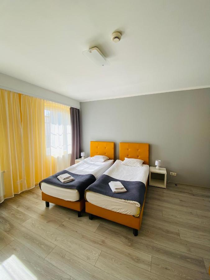 Hostel Freedom Stary Toruń Екстериор снимка