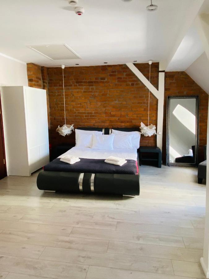 Hostel Freedom Stary Toruń Екстериор снимка