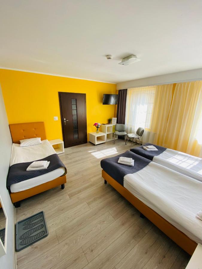 Hostel Freedom Stary Toruń Екстериор снимка